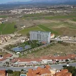 Kum Hotel Side
