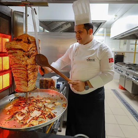 Kum فندق سيدي